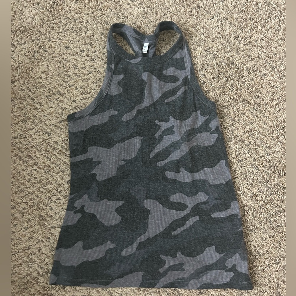 Old Navy Athletic Razorback